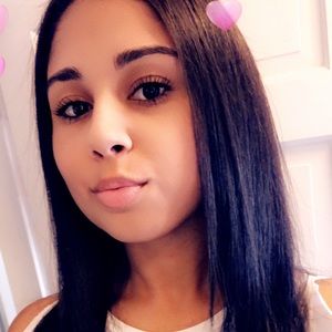 Meet your Posher, Paulina
